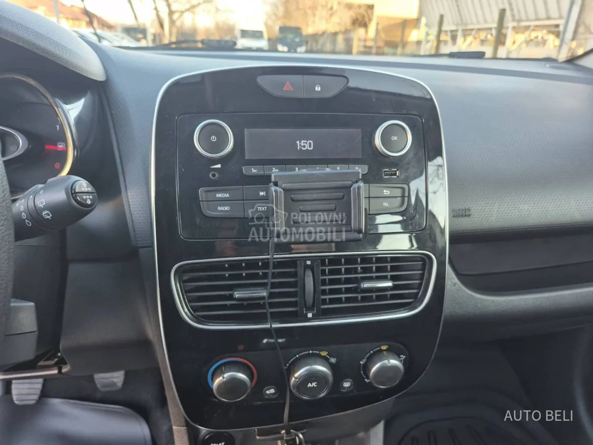 Renault Clio 1.2 (2017) - slika 32