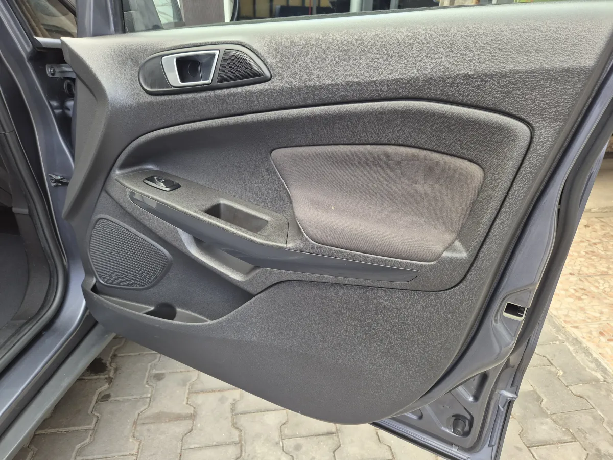Ford EcoSport 1.5 TDCI (2016) - slika 25