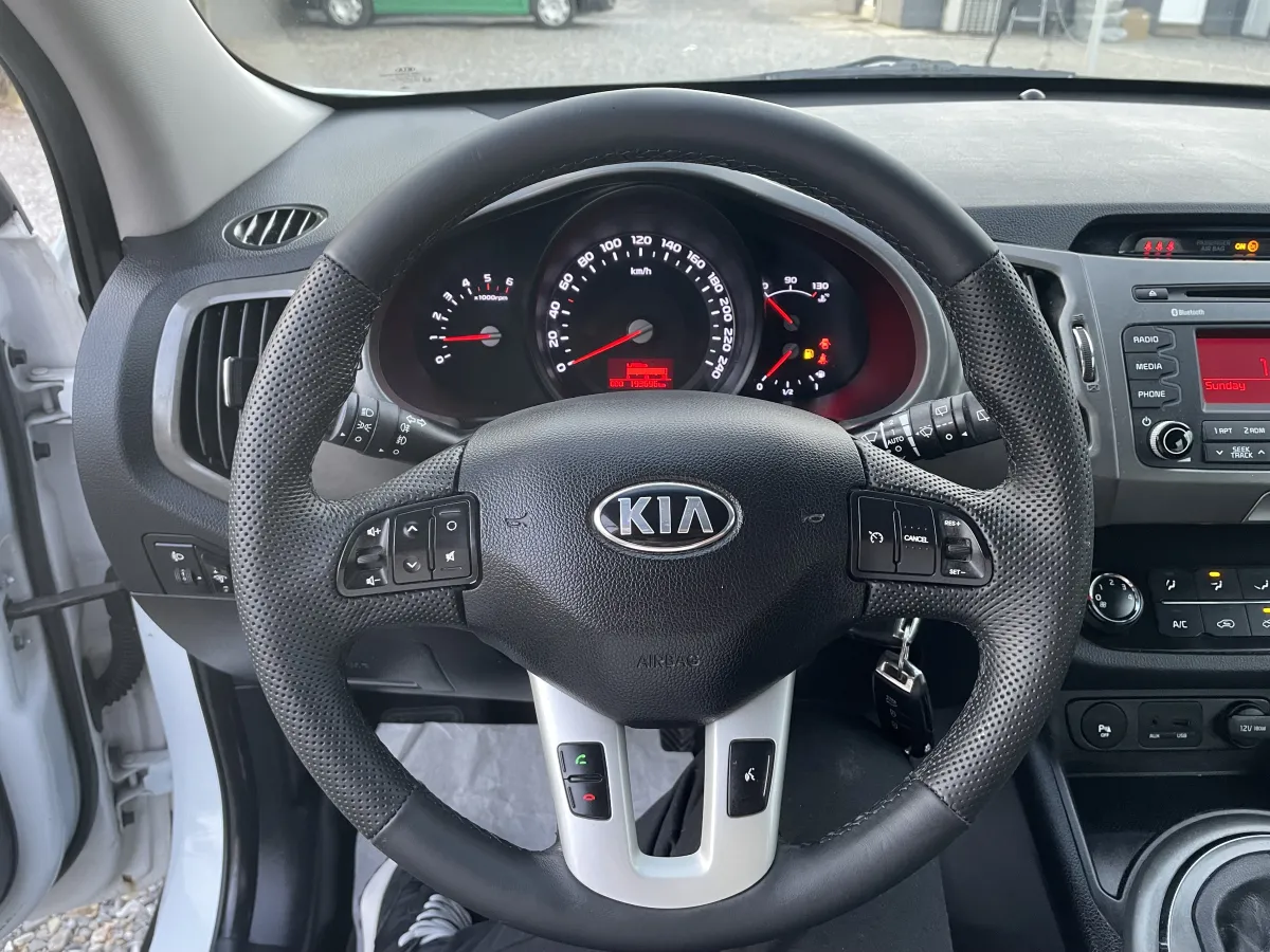 Kia Sportage 1.7 CRDi (2014) - slika 17
