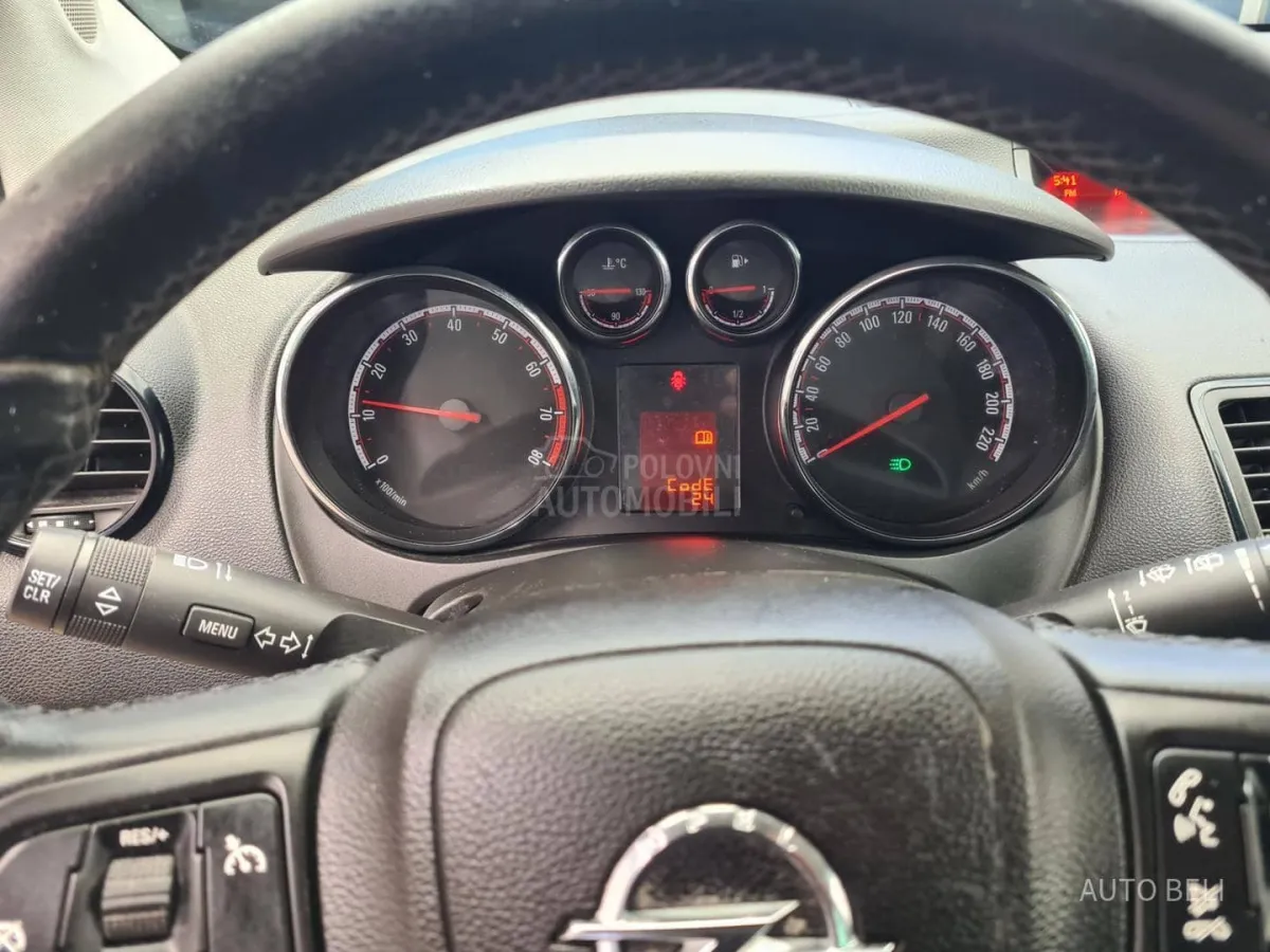 Opel Meriva 1.4 (2011) - slika 28