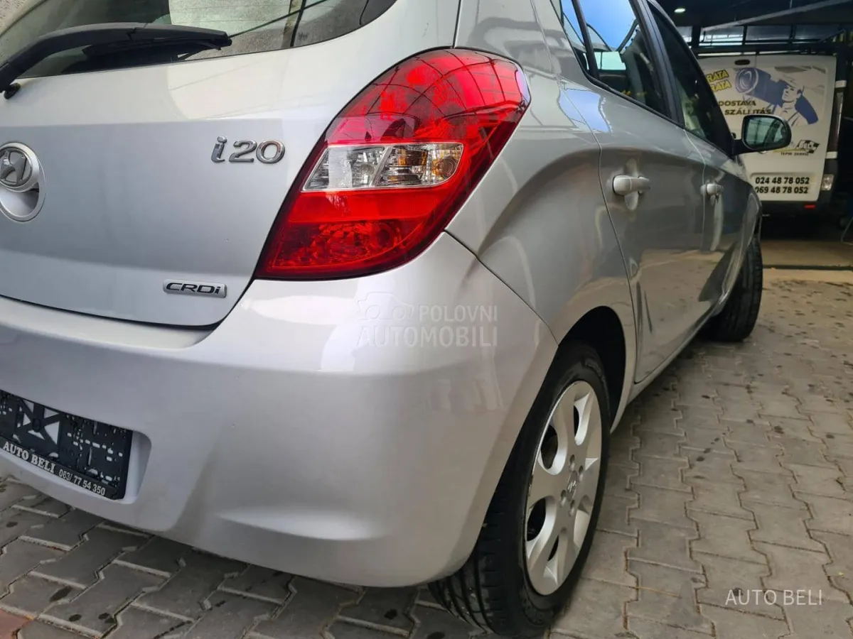 Hyundai i20 1.4 crdi (2011) - slika 9