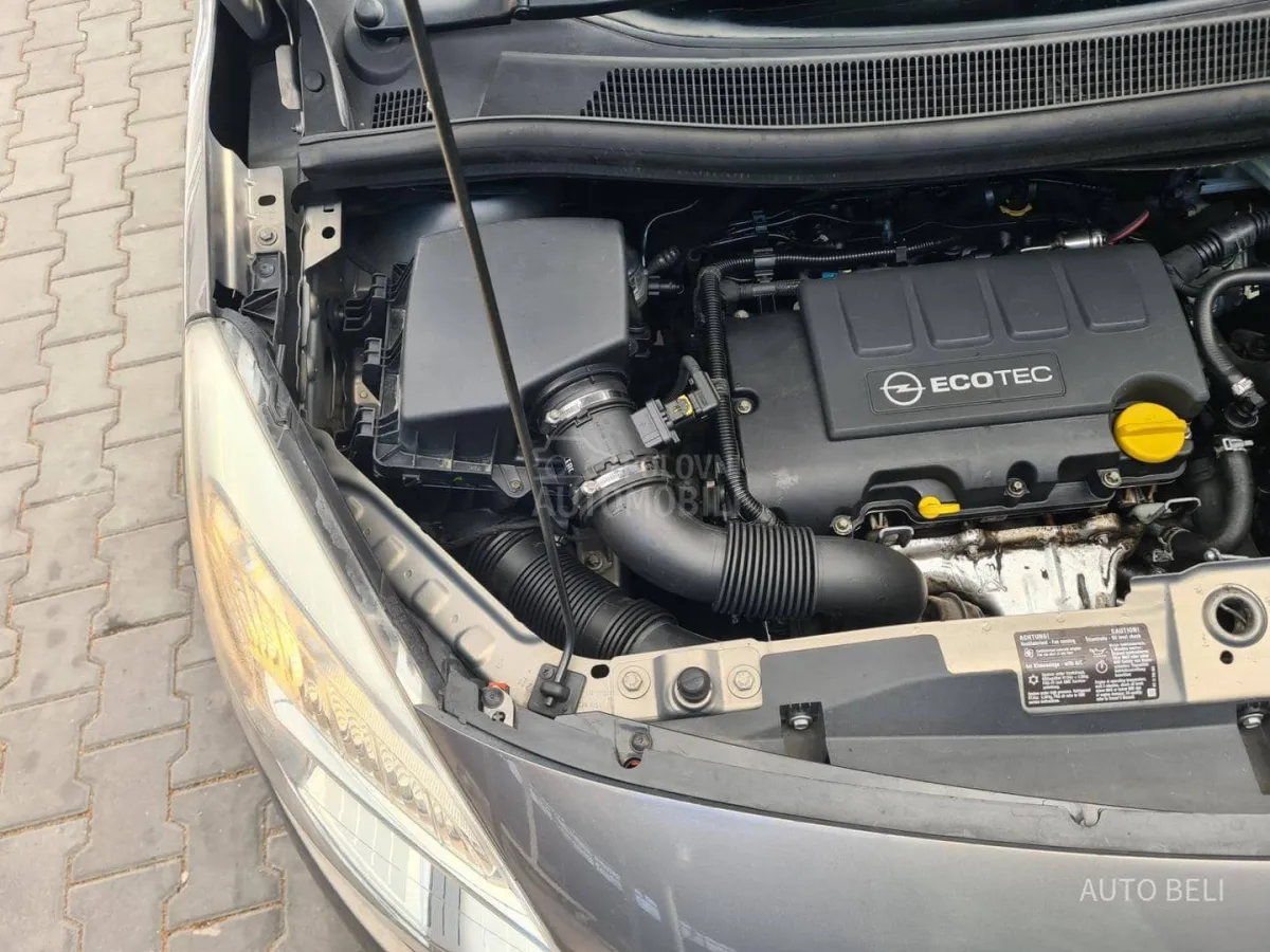 Opel Meriva 1.4 (2011) - slika 39