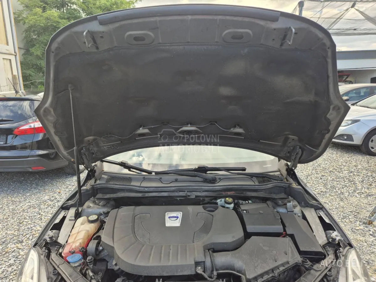 Volvo V40 2.0 d3 (2015) - slika 41