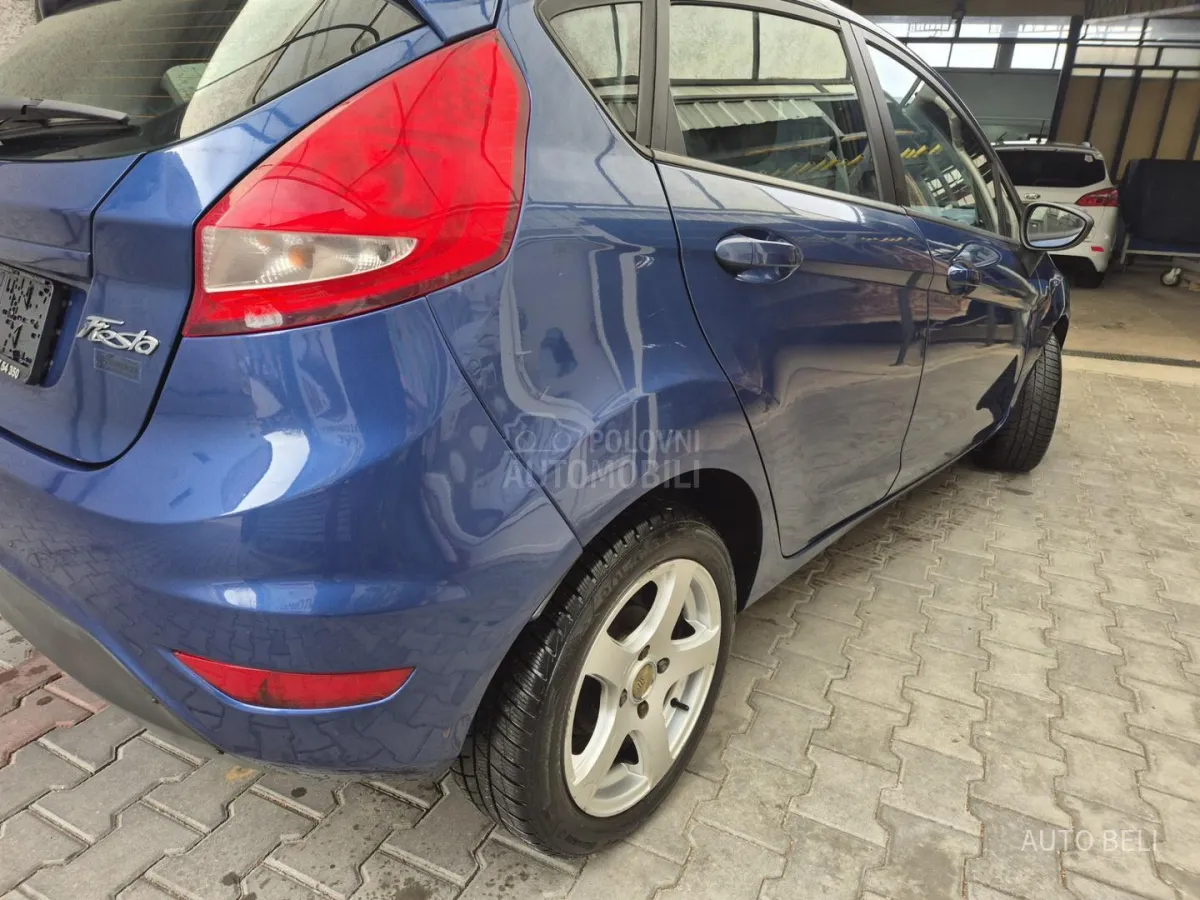 Ford Fiesta 1.25 (2009) - slika 9