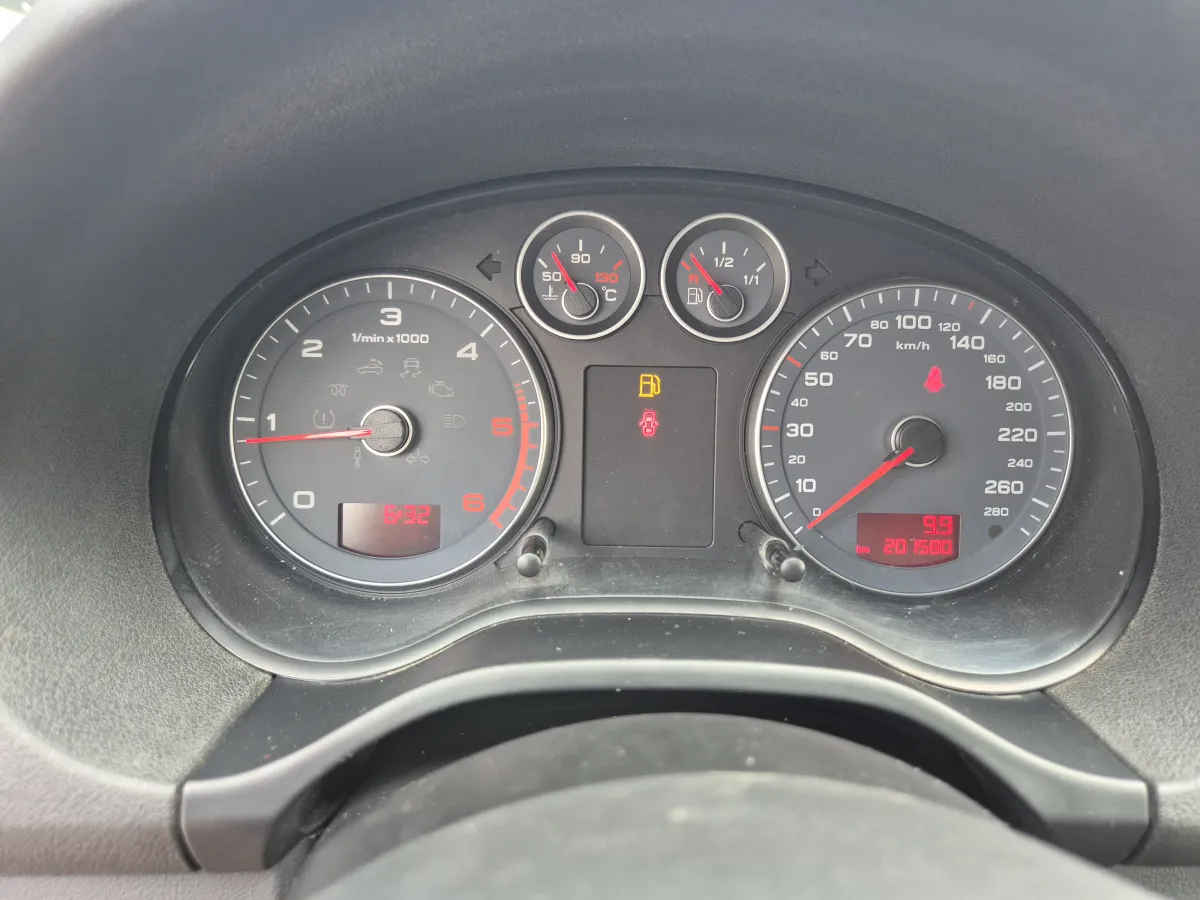 Audi A3 1.6 tdi (2011) - slika 32