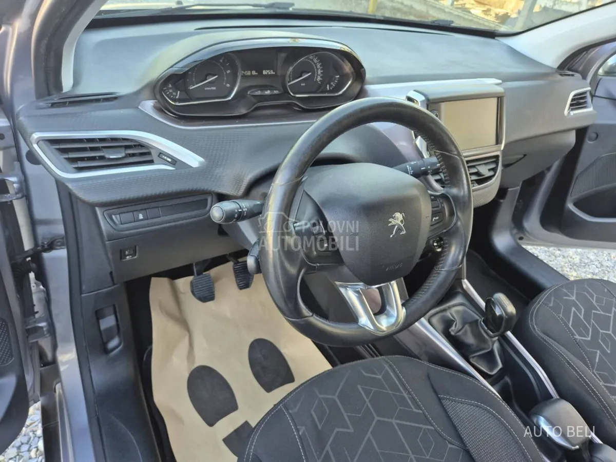 Peugeot 2008 1.4 hdi (2014) - slika 11