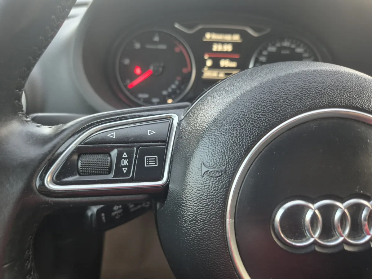 Audi A3 1.6 tdi (2016) - slika 36