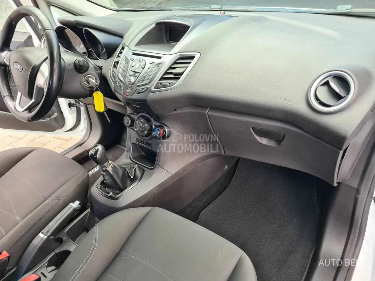 Ford Fiesta 1.4 tdci (2016) - slika 25