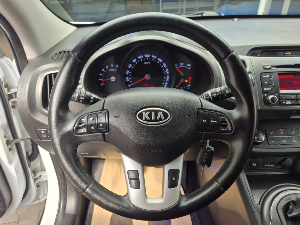 Kia Sportage 1.7 crdi (2012) - slika 33