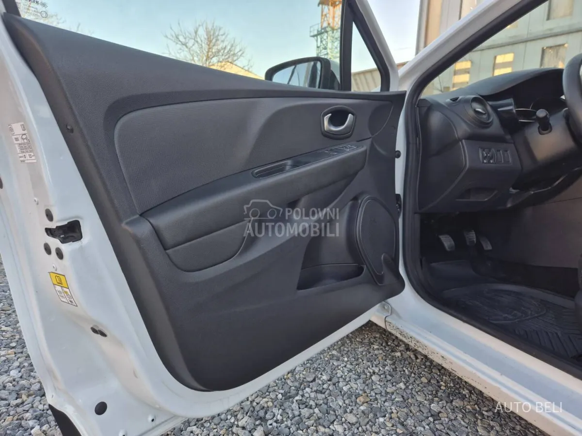 Renault Clio 1.2 (2017) - slika 12