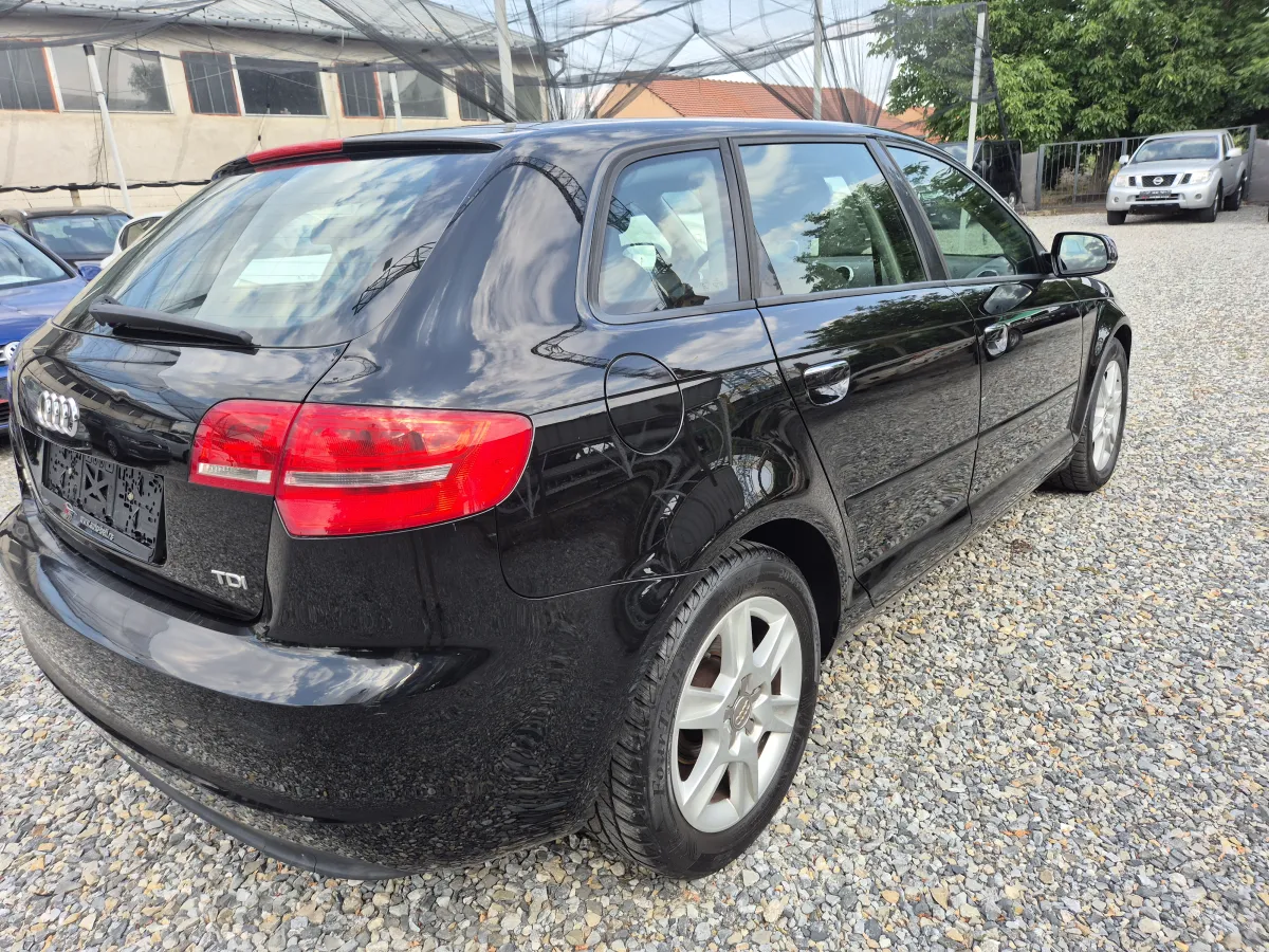 Audi A3 1.6 tdi (2011) - slika 6