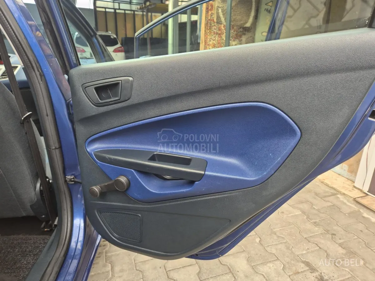 Ford Fiesta 1.25 (2009) - slika 20