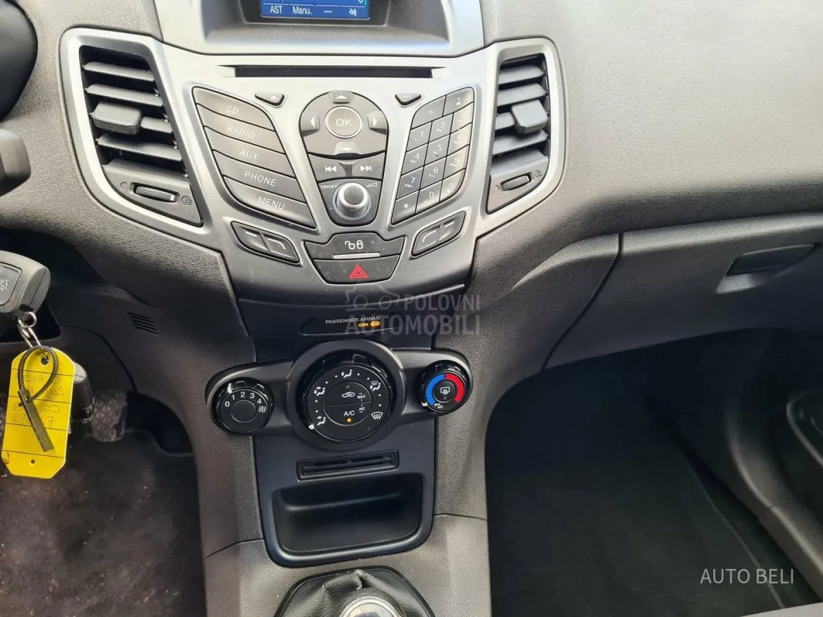 Ford Fiesta 1.4 tdci (2016) - slika 33