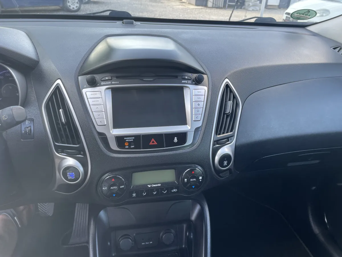 Hyundai ix35 1.6 2WD (2013) - slika 23