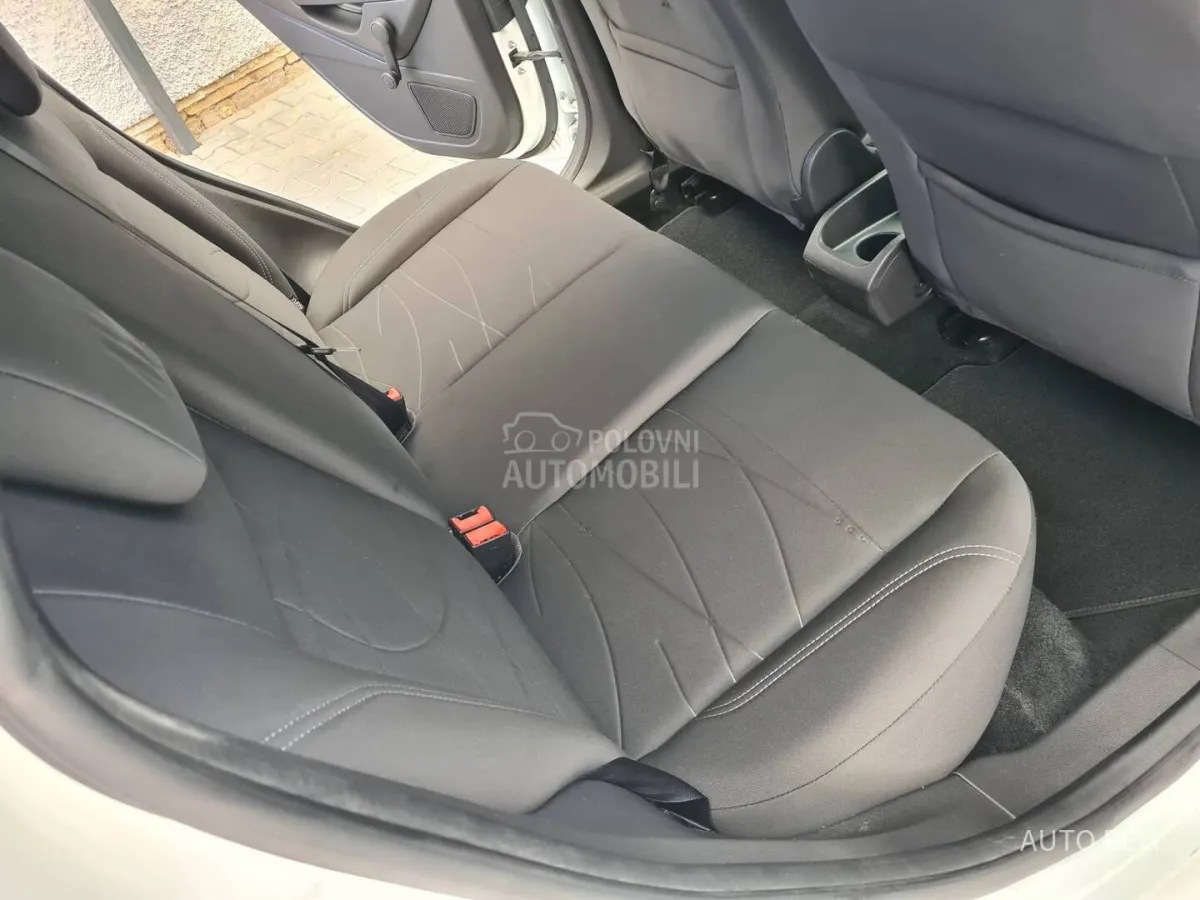 Ford Fiesta 1.4 tdci (2016) - slika 23
