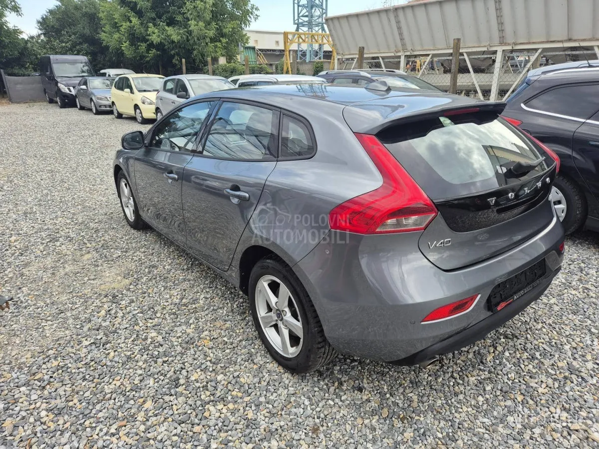 Volvo V40 2.0 d3 (2015) - slika 4