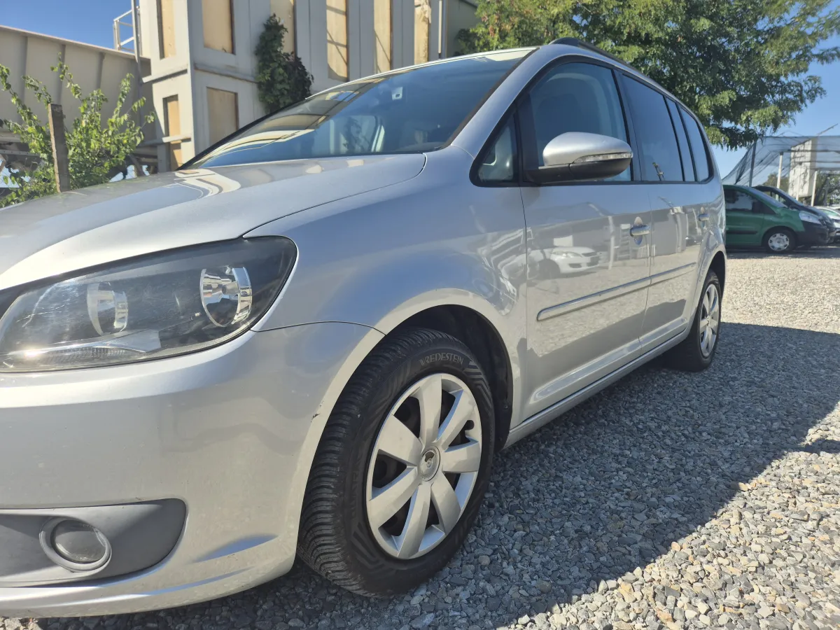 Volkswagen Touran 1.6 tdi (2011) - slika 8