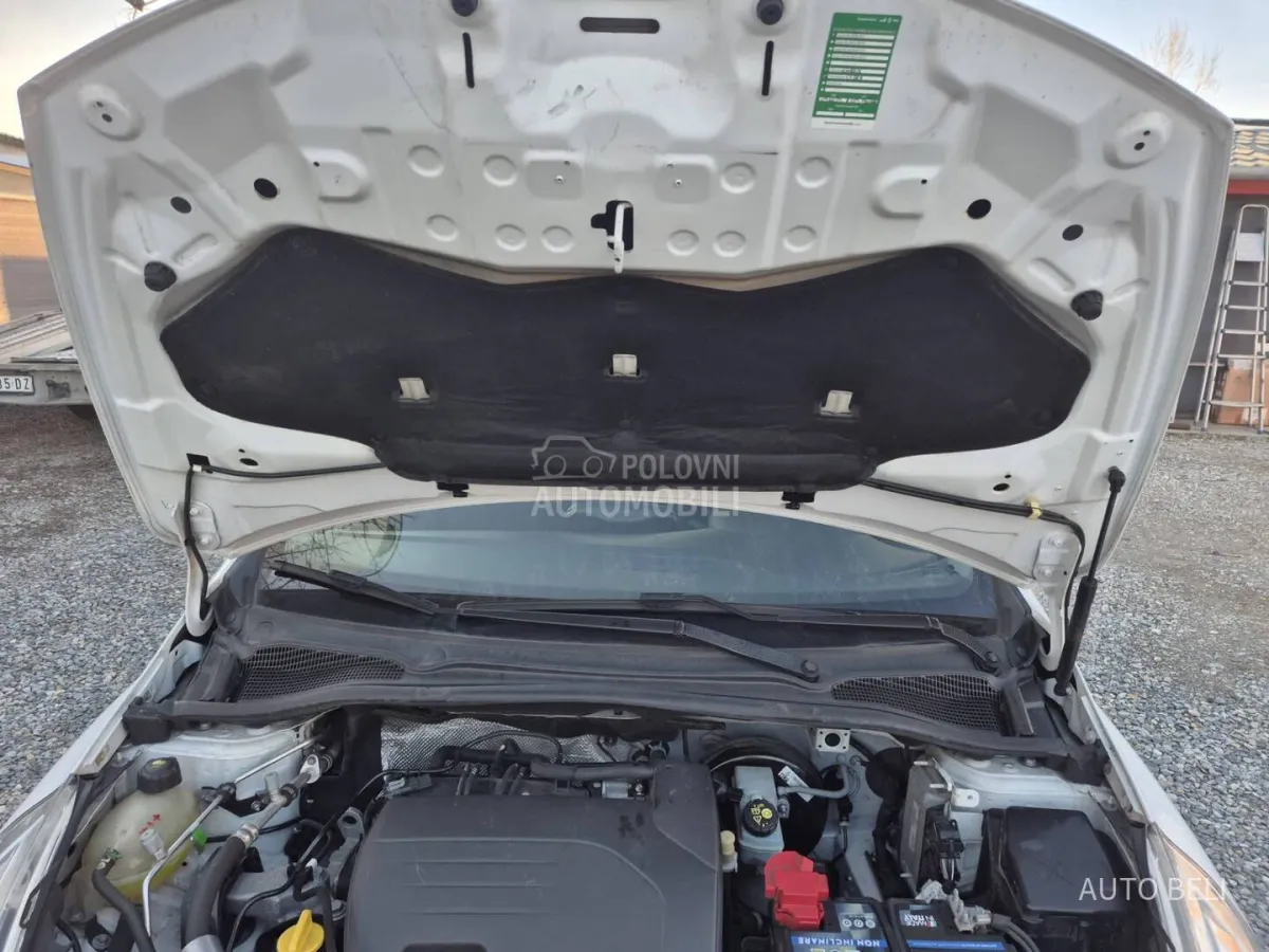 Renault Clio 1.2 (2017) - slika 42