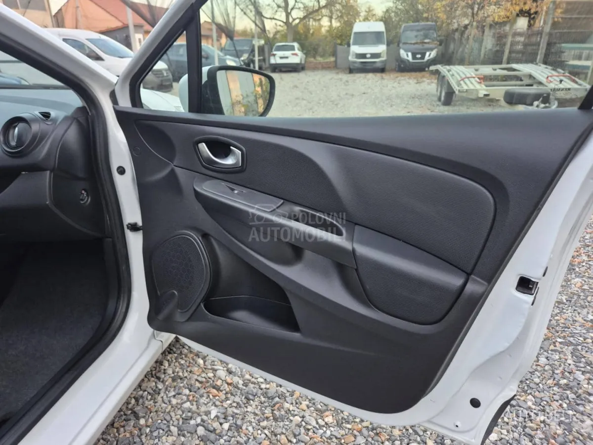 Renault Clio 1.5 dci N1/4mesta (2015) - slika 24