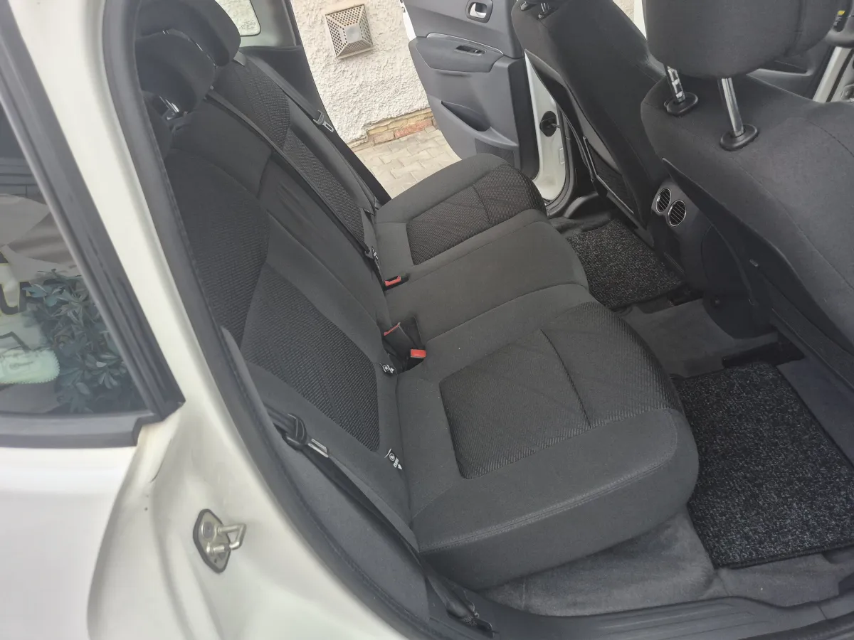 Peugeot 3008 1.6 HDI (2014) - slika 23