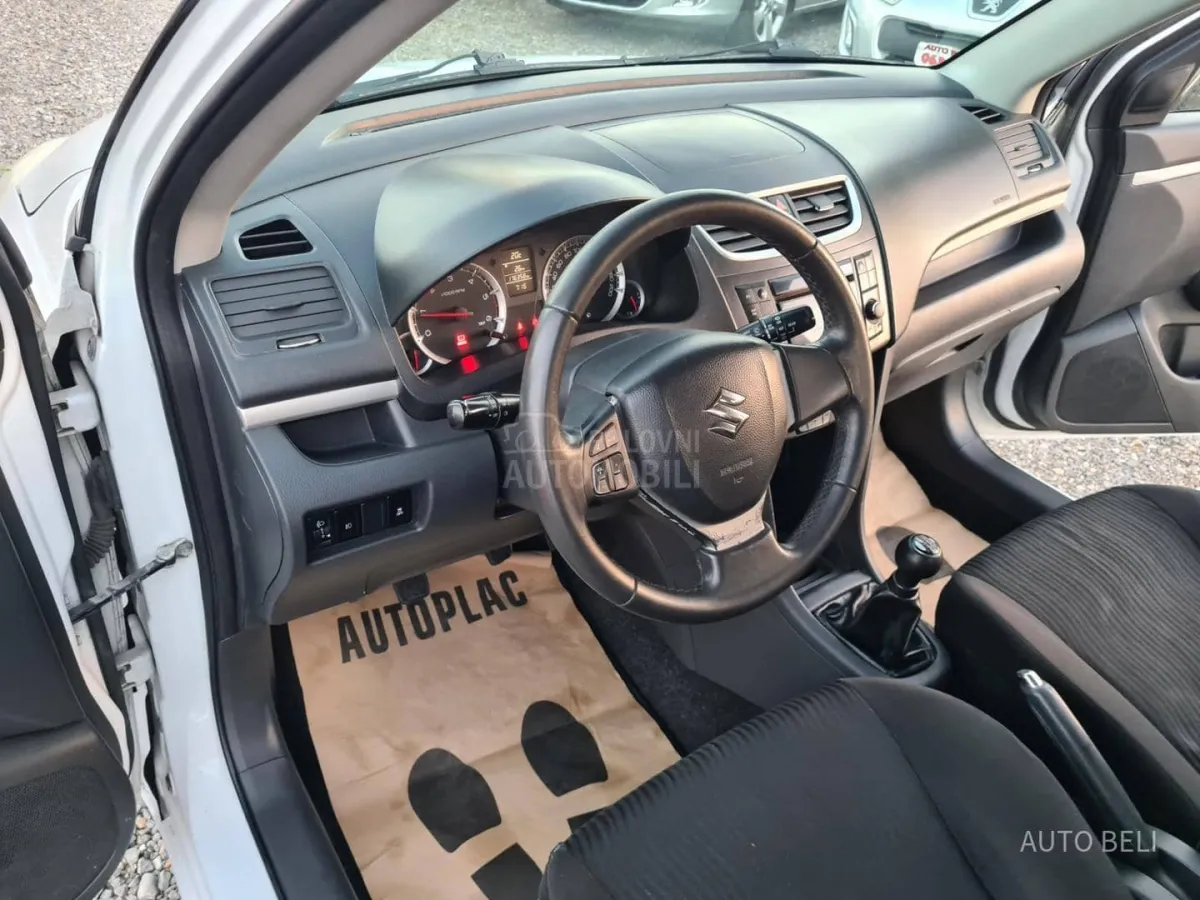 Suzuki Swift 1.3 ddis (2012) - slika 13