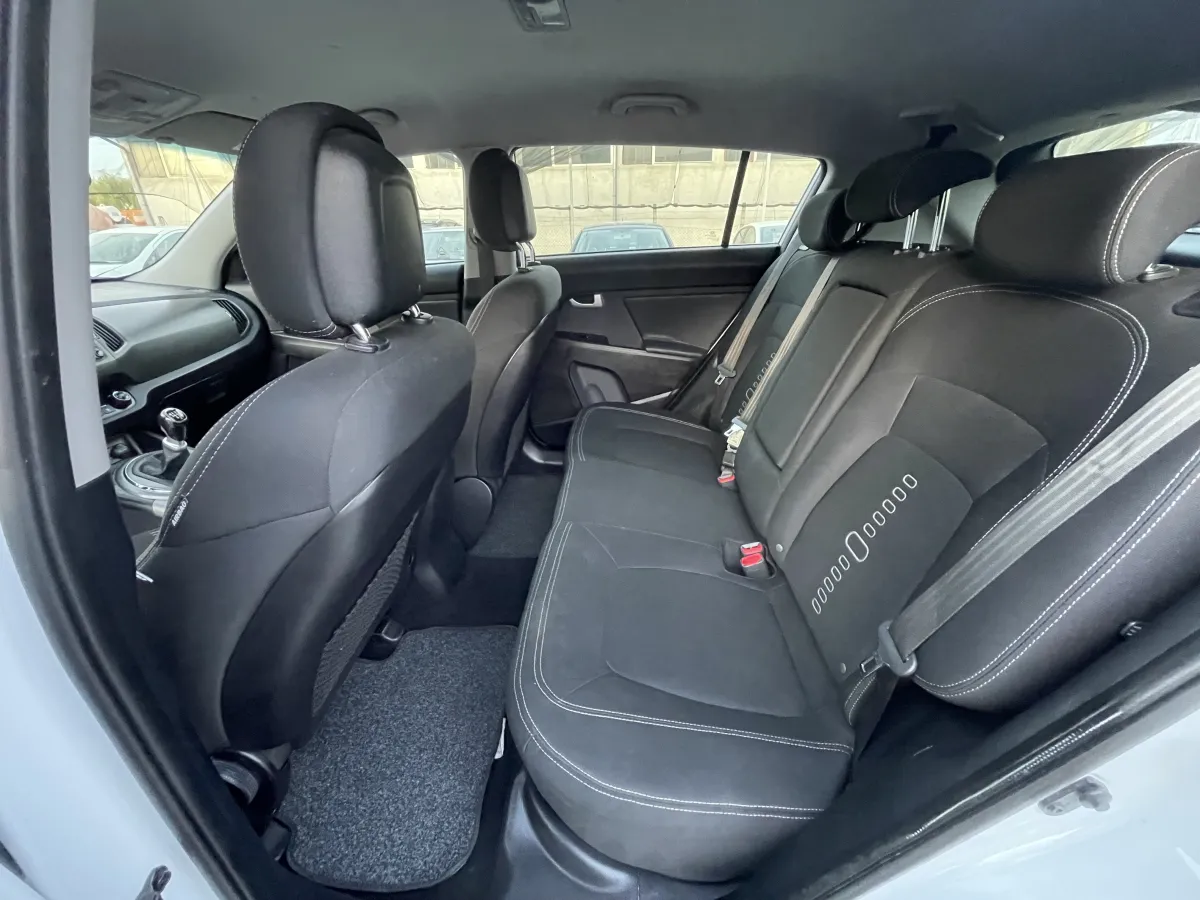 Kia Sportage 1.7 CRDi (2014) - slika 21
