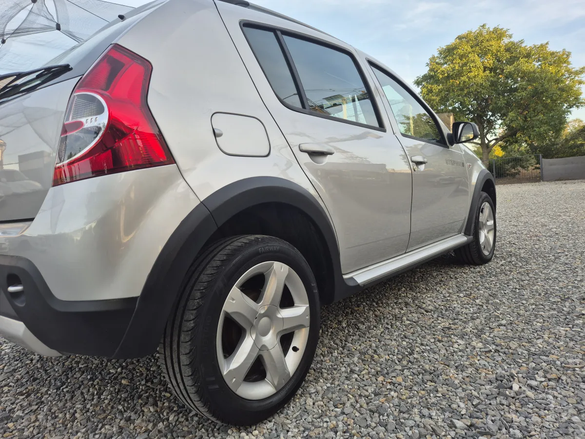 Dacia Stepway 1.6 lpg (2012) - slika 10