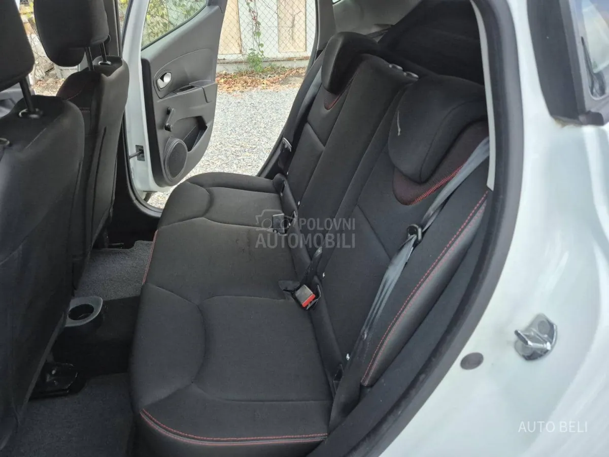 Renault Clio 1.5 dci N1/4mesta (2015) - slika 17