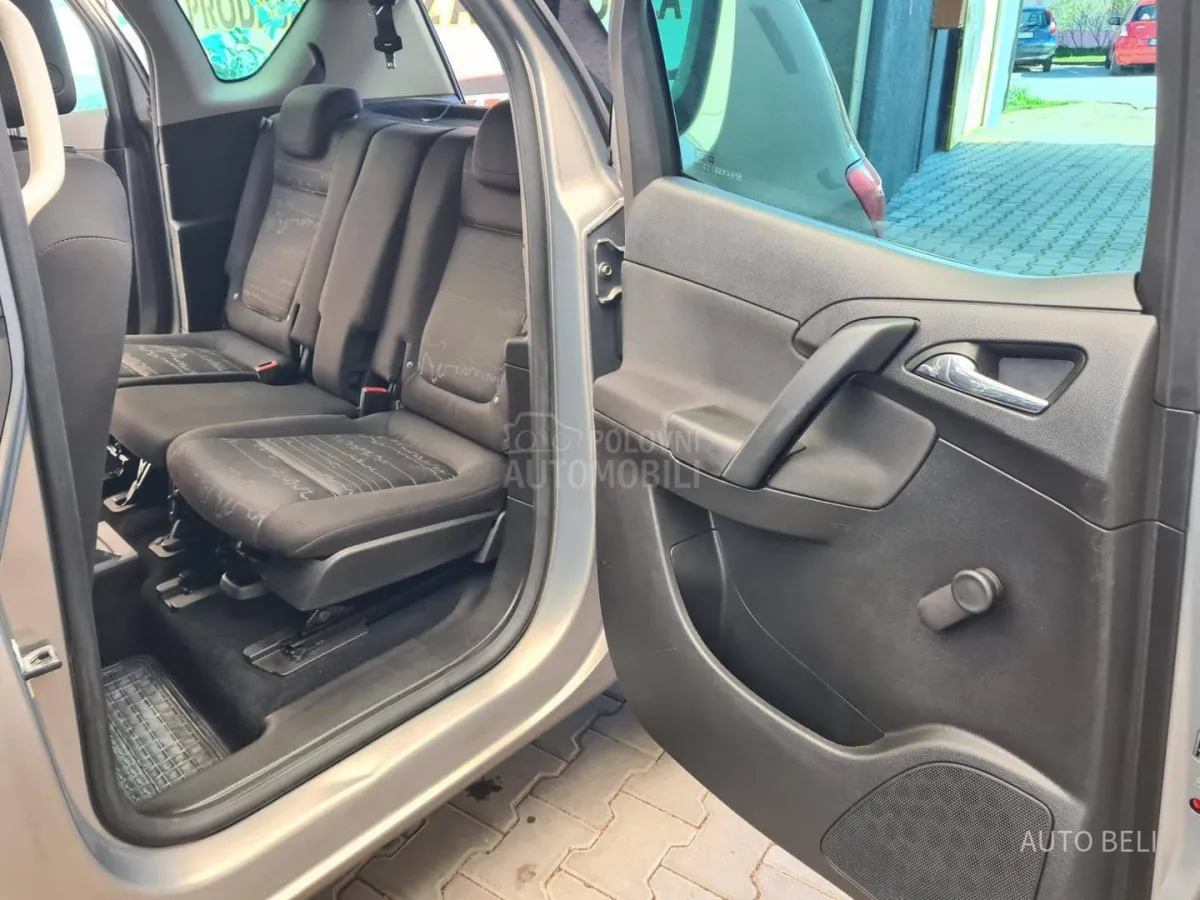 Opel Meriva 1.4 (2011) - slika 15