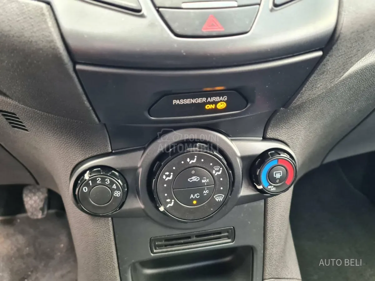 Ford Fiesta 1.4 tdci (2016) - slika 32