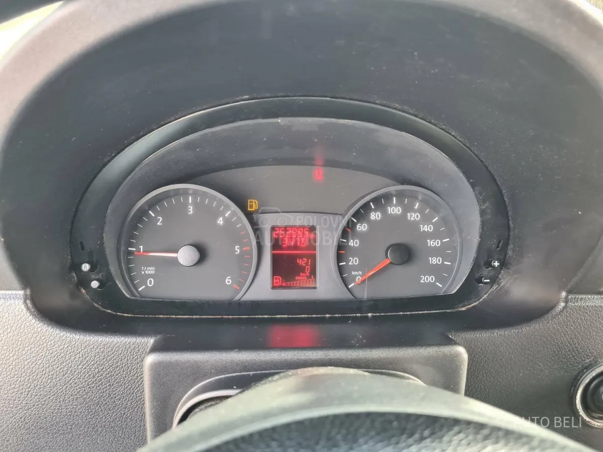 Volkswagen Crafter 2.0 tdi (2016) - slika 24