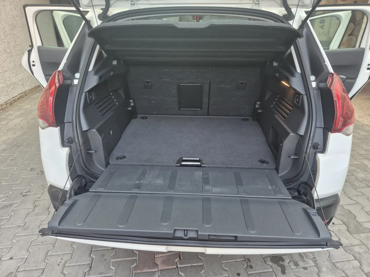 Peugeot 3008 1.6 HDI (2014) - slika 17