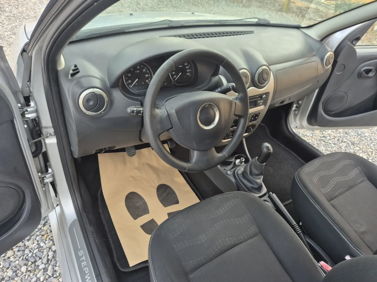 Dacia Stepway 1.6 lpg (2012) - slika 13
