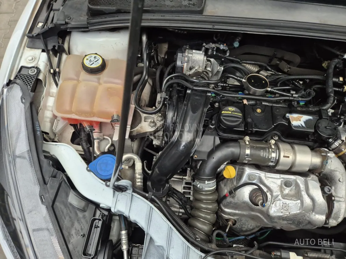Ford Focus 1.5 ST-Line (2017) - slika 49