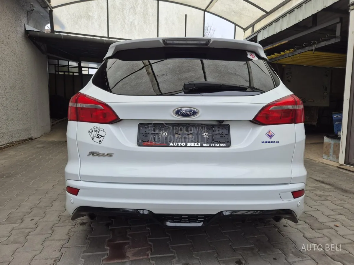 Ford Focus 1.5 ST-Line (2017) - slika 6