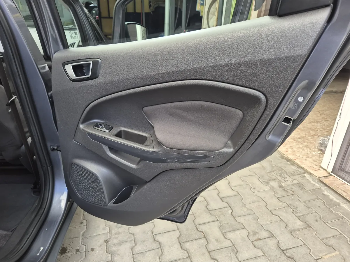 Ford EcoSport 1.5 TDCI (2016) - slika 22