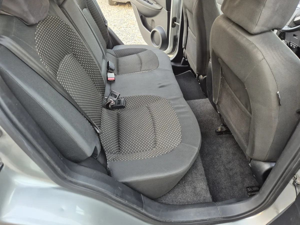 Nissan Qashqai 1.5 DCI (2008) - slika 23
