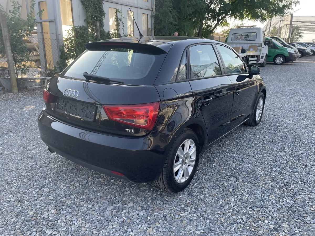 Audi A1 1.6 TDI S-Line (2014) - slika 7