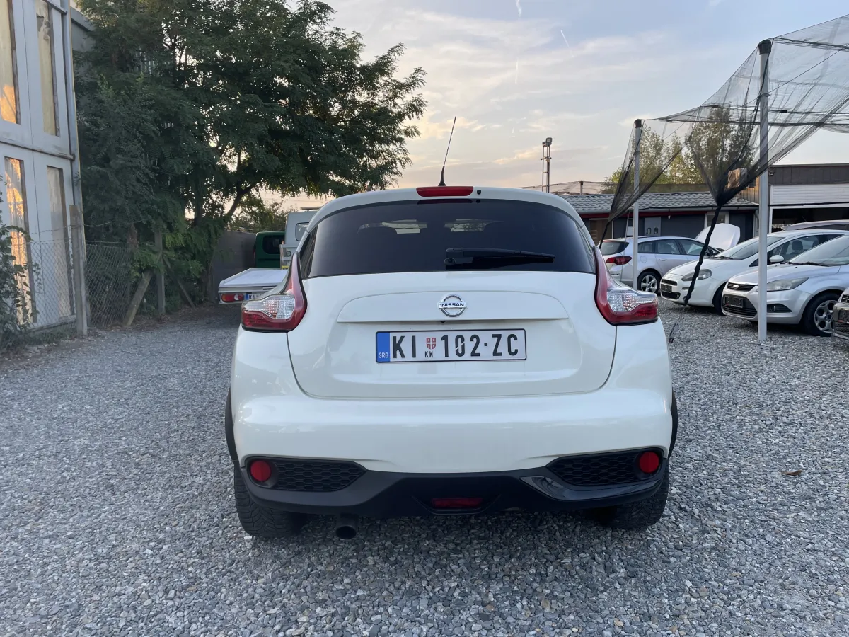 Nissan Juke 1.6 DIG-T Tekna (2014) - slika 6