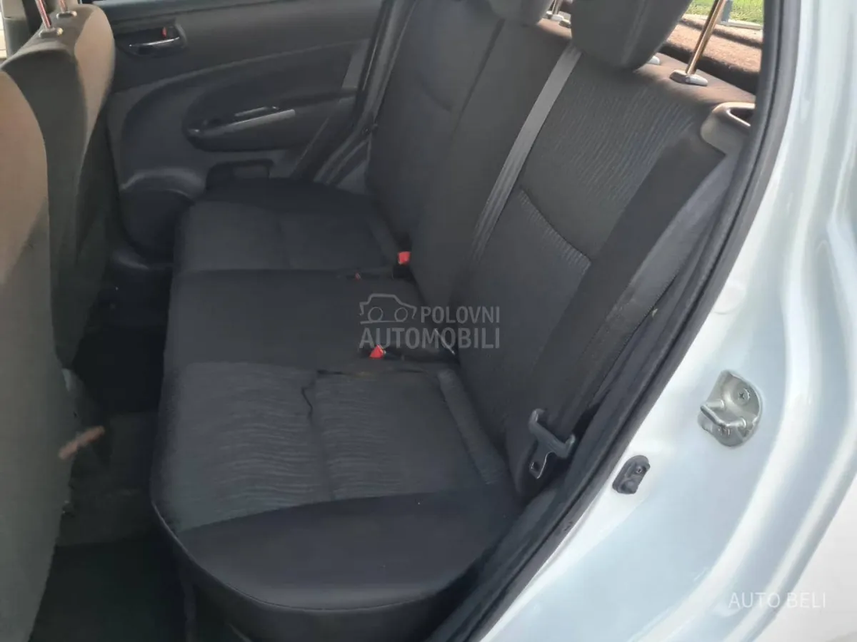 Suzuki Swift 1.3 ddis (2012) - slika 18