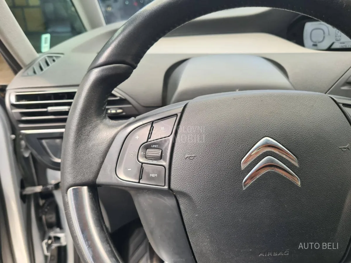 Citroen C4 Grand Picasso 1.6 E HDI (2014) - slika 30