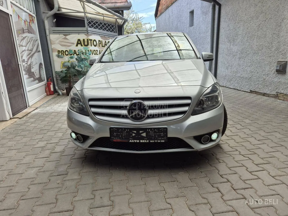 Mercedes Benz B 180 b180 cdi (2012) - slika 4