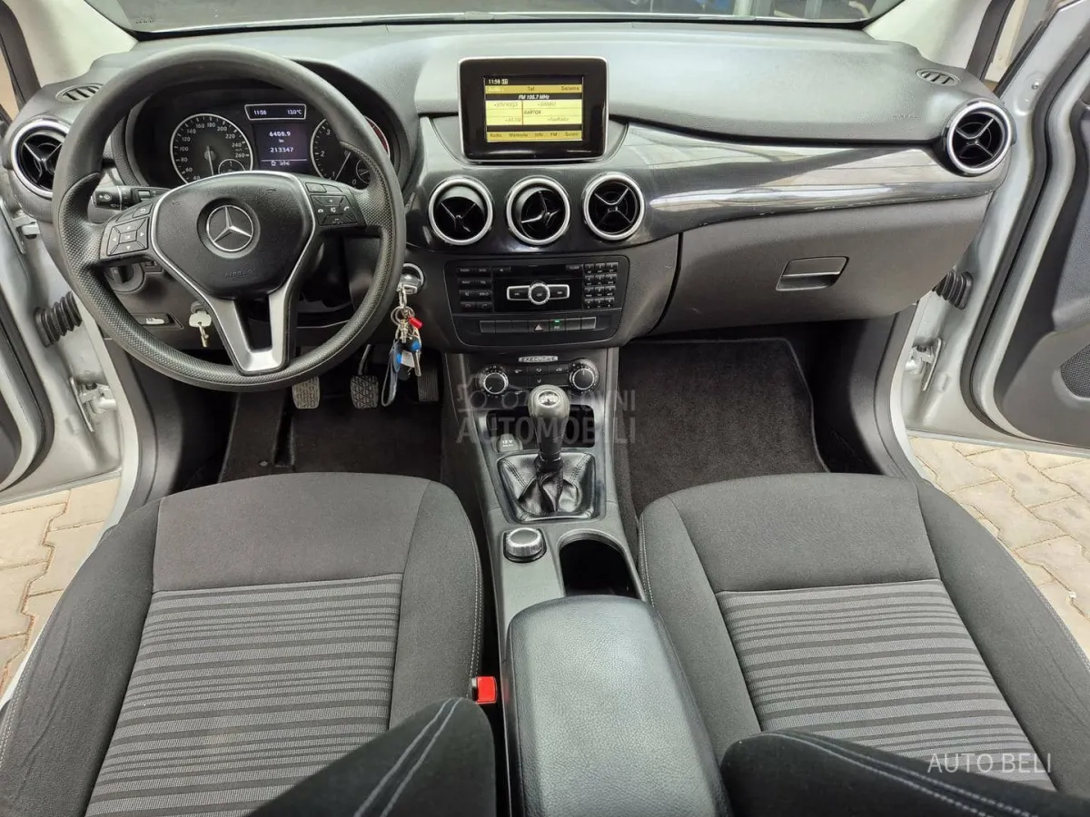 Mercedes Benz B 180 b180 cdi (2012) - slika 31