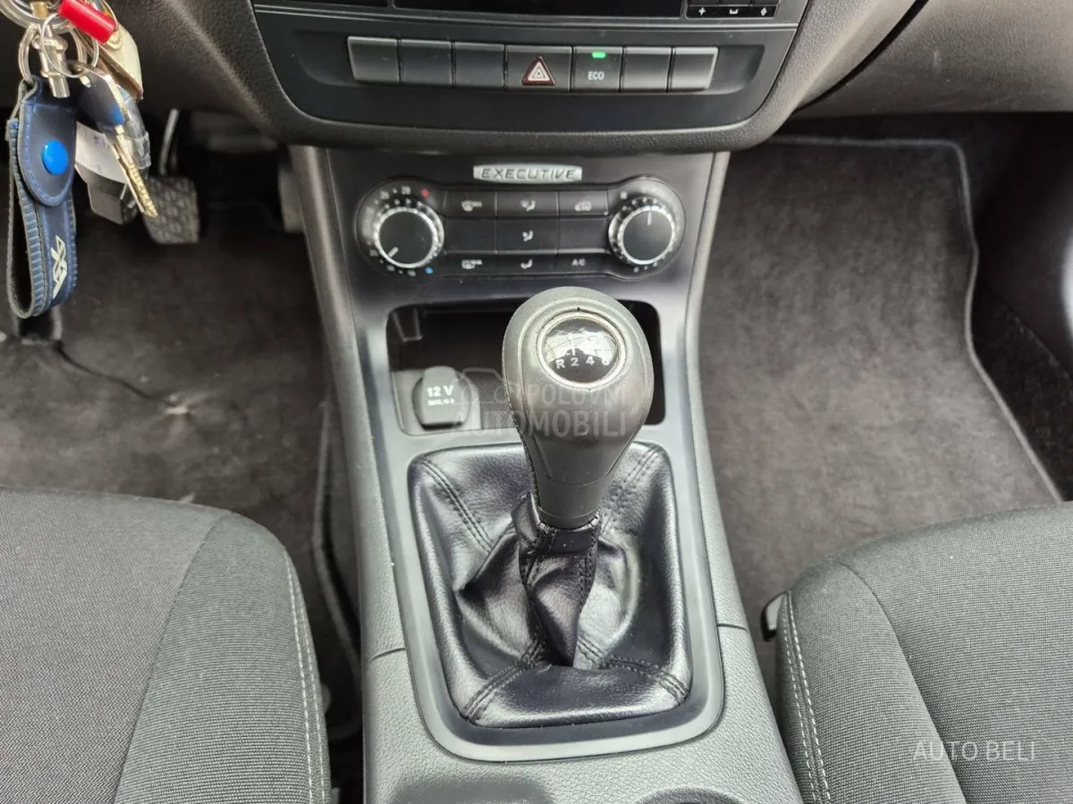 Mercedes Benz B 180 b180 cdi (2012) - slika 33