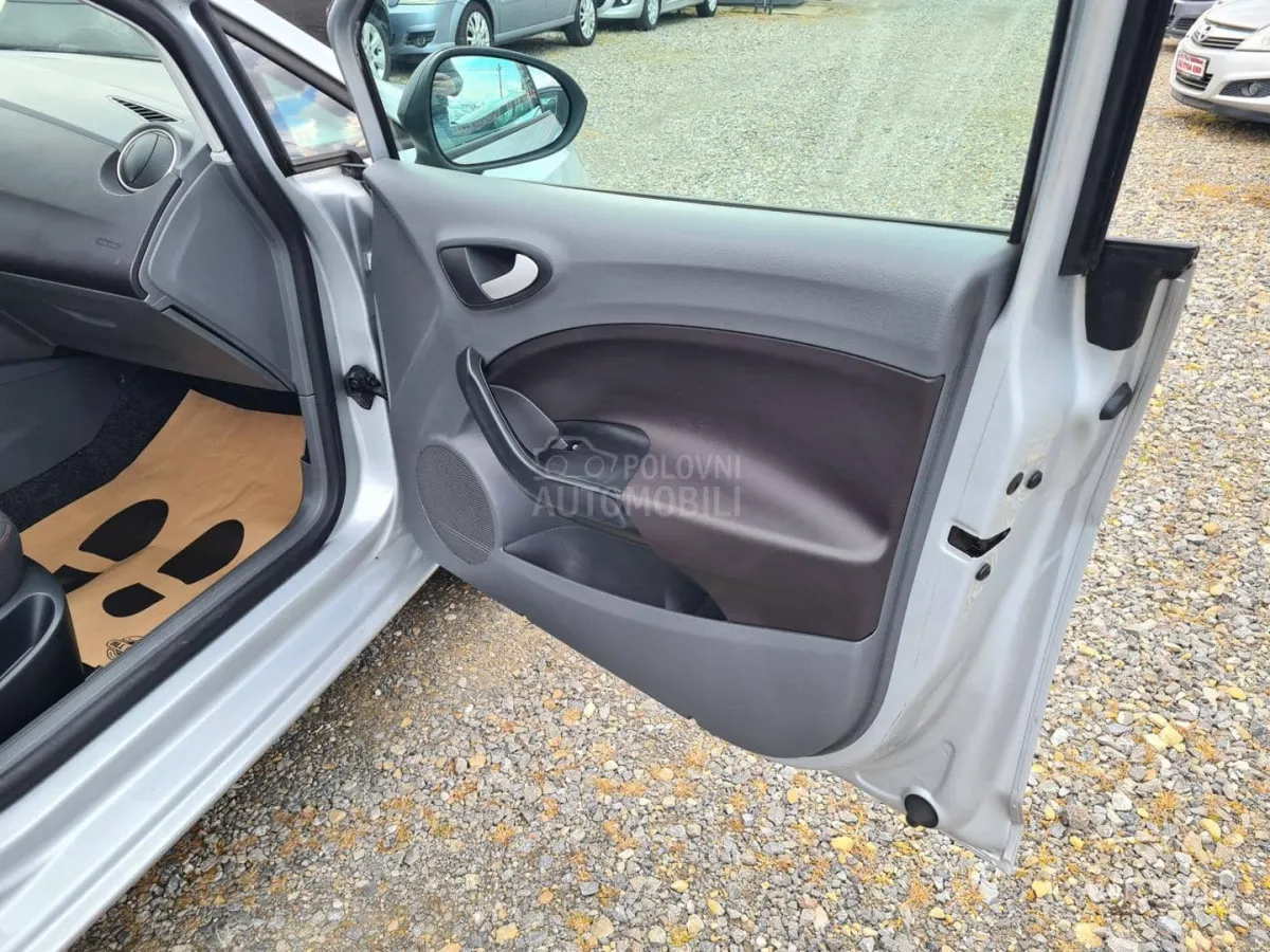 Seat Ibiza 1.2 tdi (2012) - slika 23