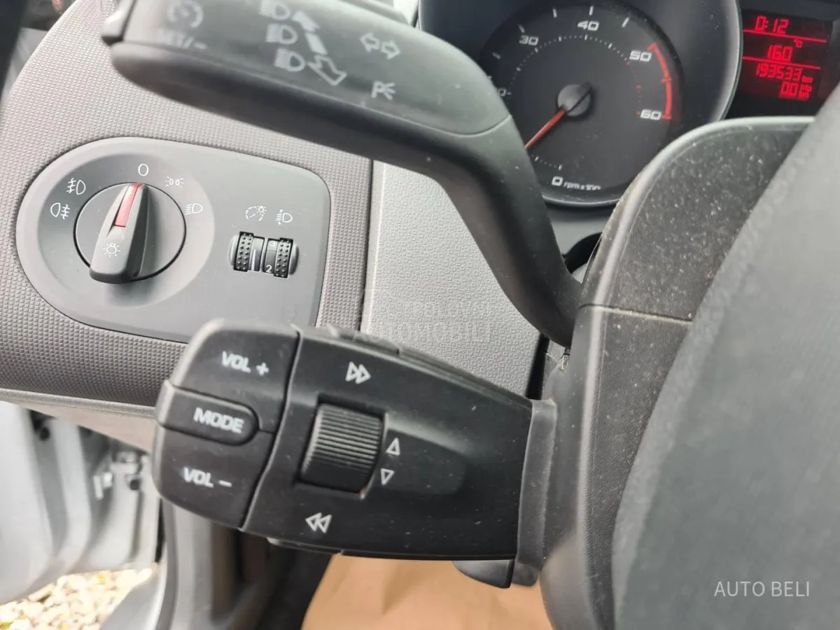 Seat Ibiza 1.2 tdi (2012) - slika 27