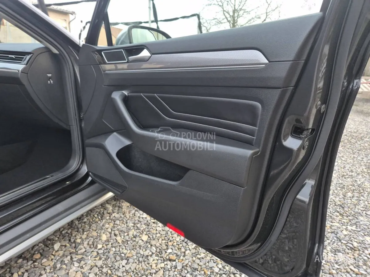 Volkswagen Passat B8 Alltrack 2.0 tdi (2020) - slika 25
