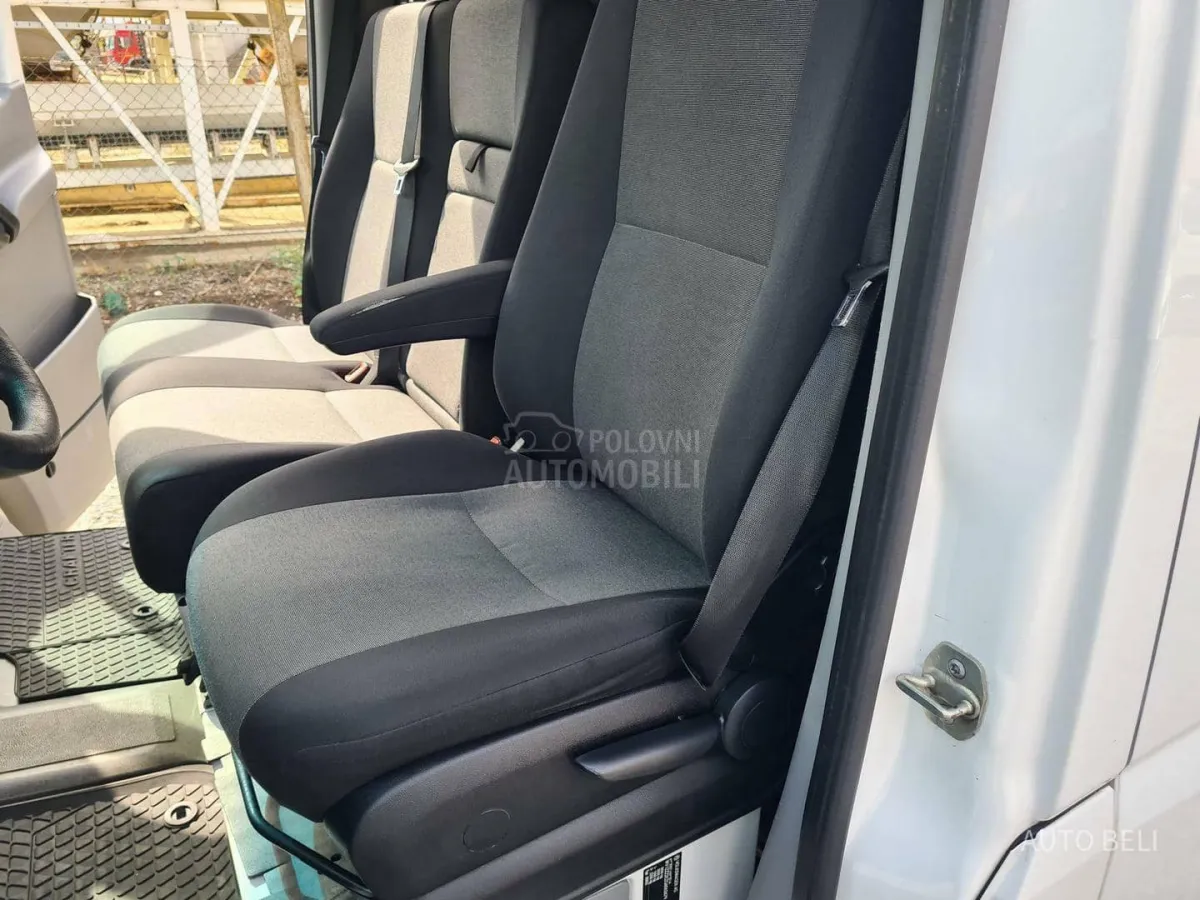 Volkswagen Crafter 2.0 tdi (2016) - slika 12