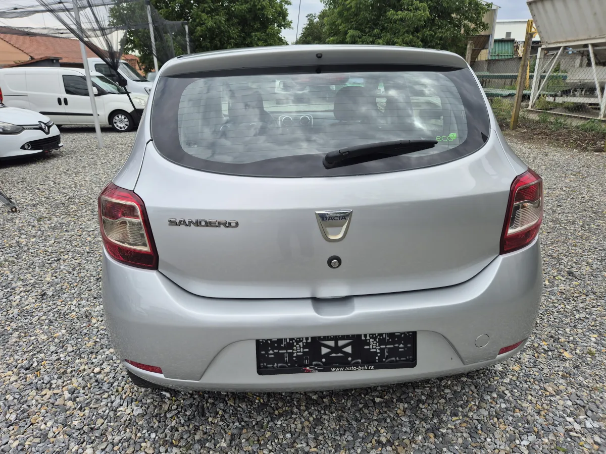 Dacia Sandero 1.5 DCI (2014) - slika 7