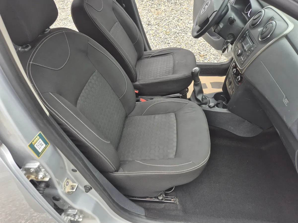 Dacia Sandero 1.5 DCI (2014) - slika 25